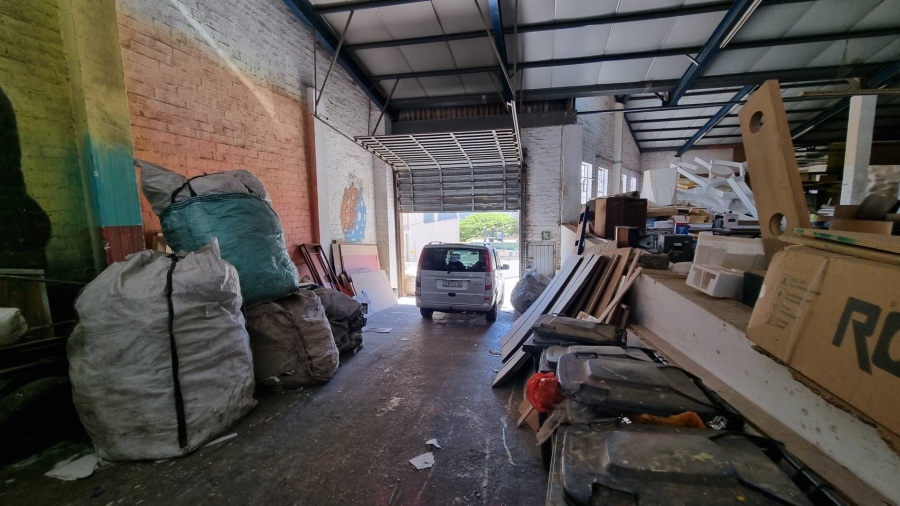 To Let commercial Property for Rent in Woodstock Western Cape